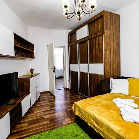 Old Center Universitate Coltea - Cav9 בוקרשט