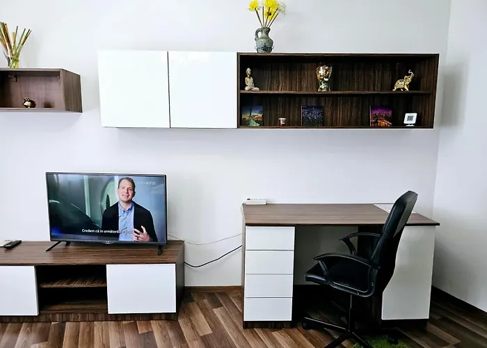 Old Center Universitate Coltea - Cav9