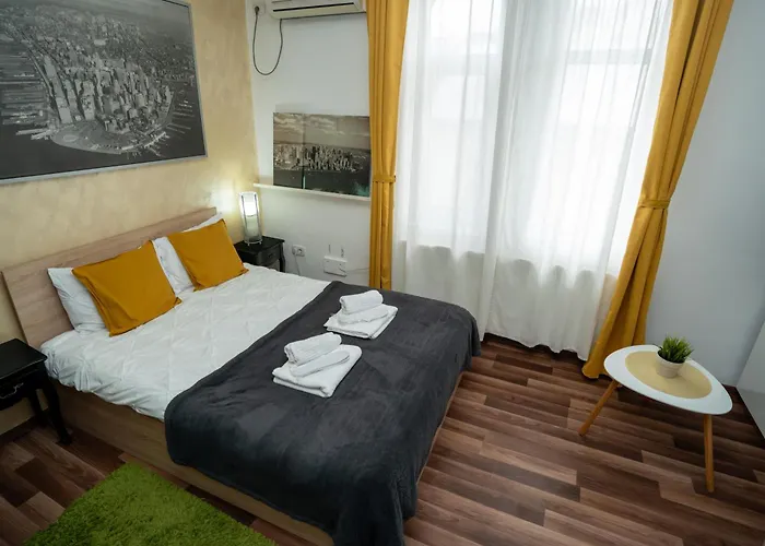 Old Center Universitate Coltea - Cav9 * Bucarest